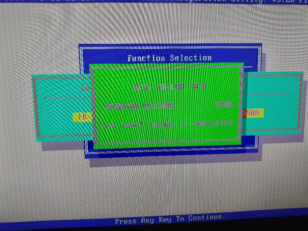 Apple純正 Quantum LPS540S 500MB SCSI HDD