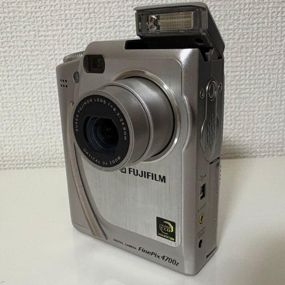 【cocoさん専用】Fujifilm FinePix 4700z デジタルカメラ