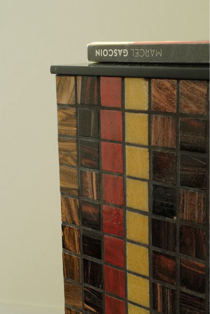 展示台 スツール