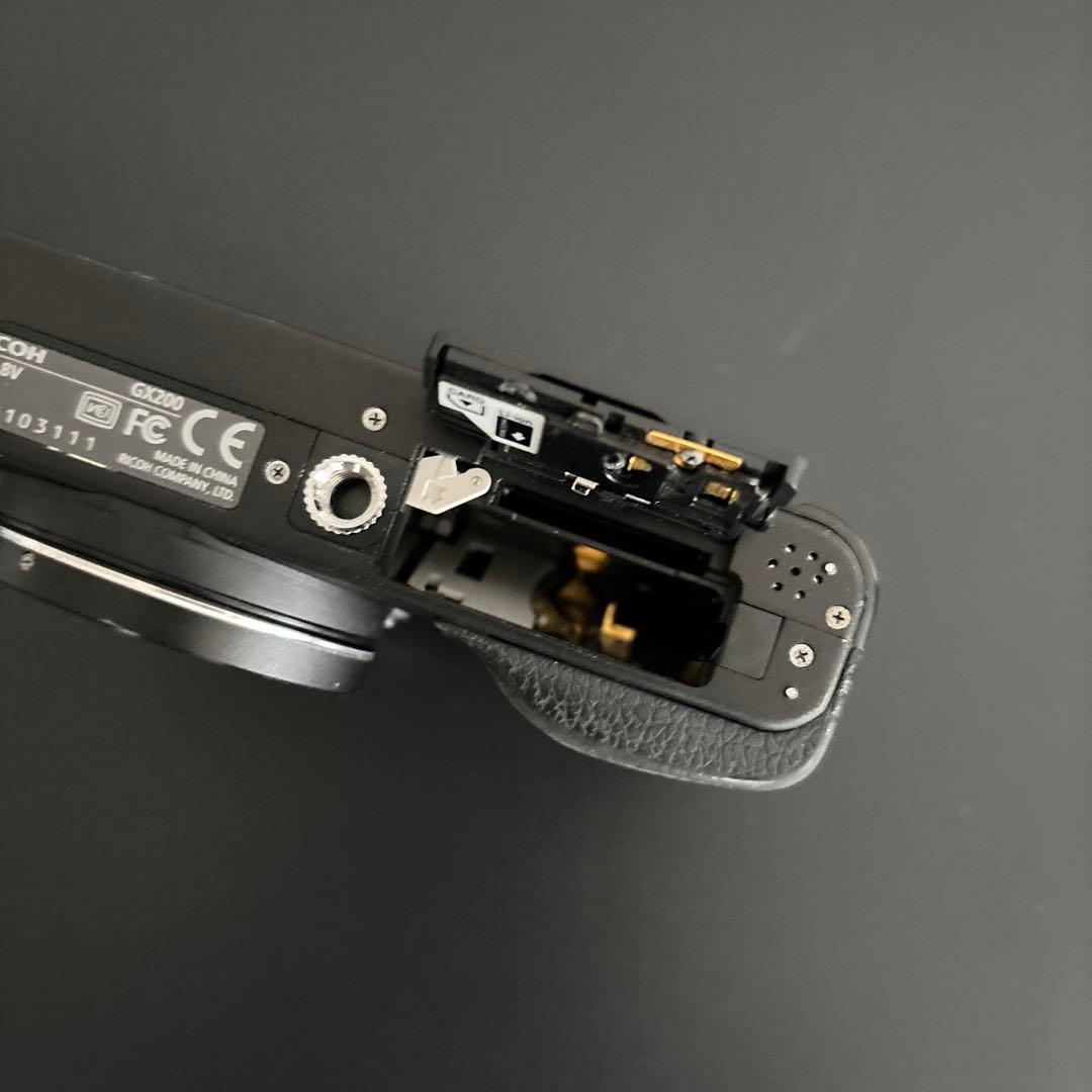 RICOH GX200（リコー GX200）