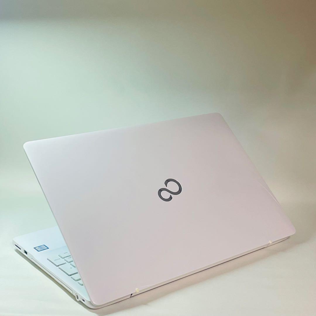 Core i7 SSD 512GB 32GB Windows11 富士通