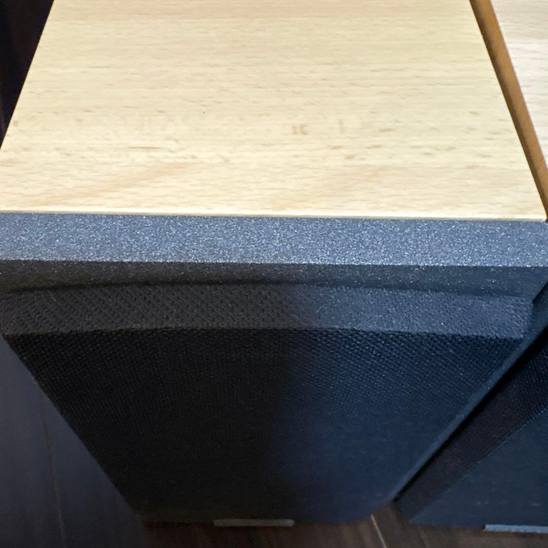 ジョーダン　エントリーS スピーカー　台座付き