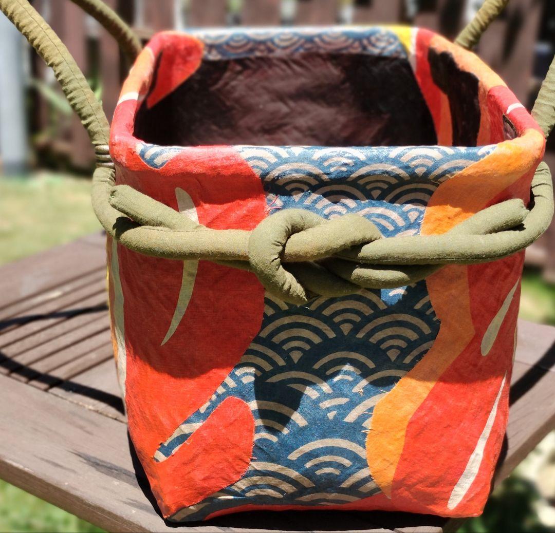 一閑張りバッグ（大）　鯉のぼり 幟旗　目　カラフル　草木染め　柿渋　ハンドメイド