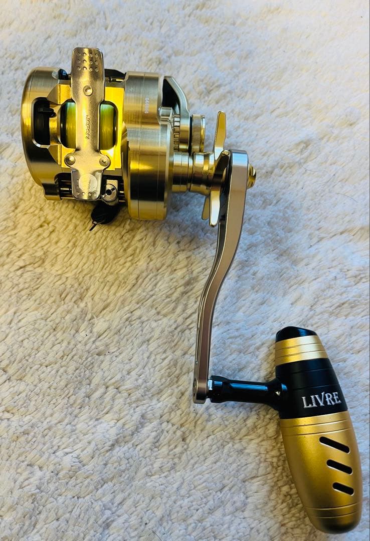 22 オシアコンクエスト 300XG リブレ替スプール付 BJ92-100 美品