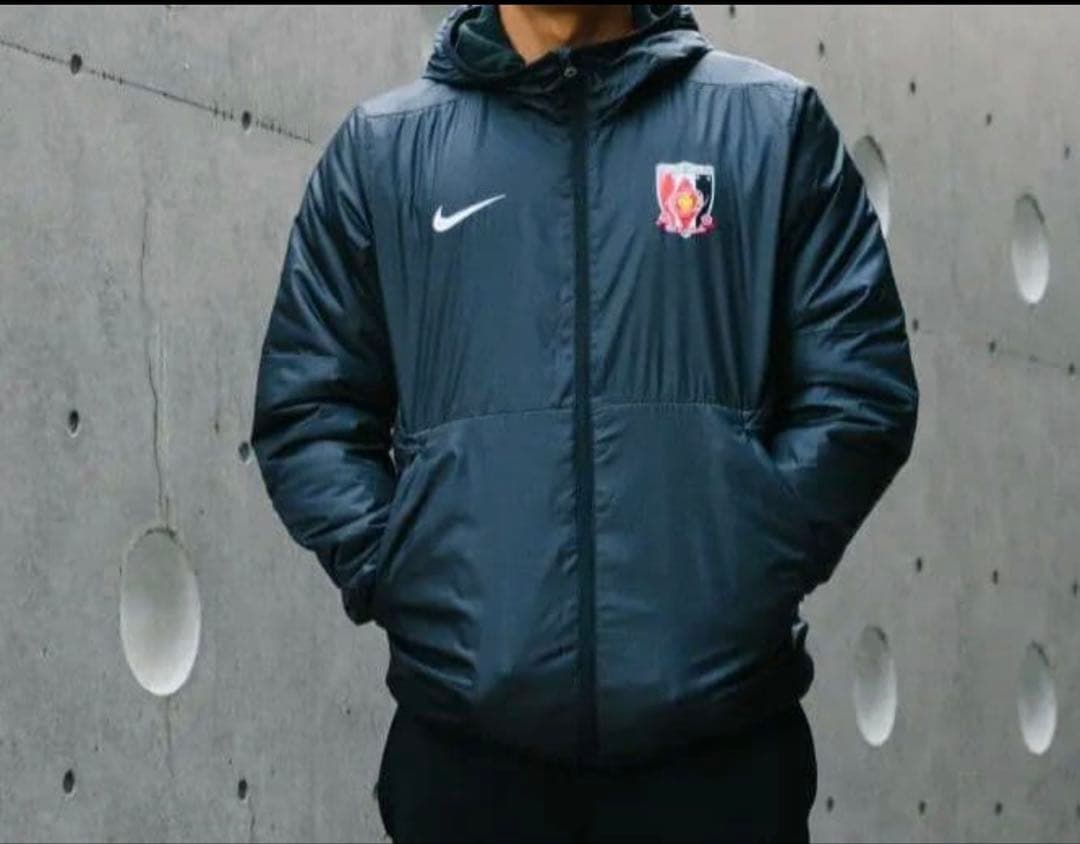 浦和レッズ　NIKE サーマ RPL パーク20 フォール ジャケット