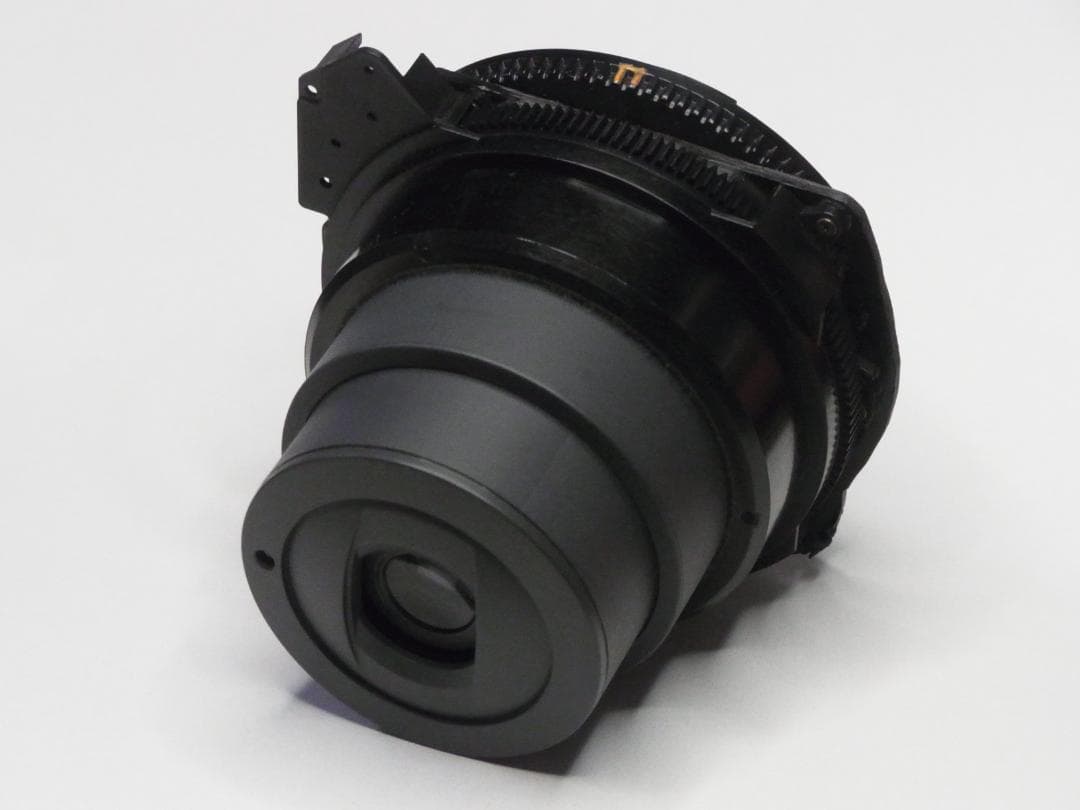 GFX用自作レンズ　60mm　F12.3　(もとはチェキ)