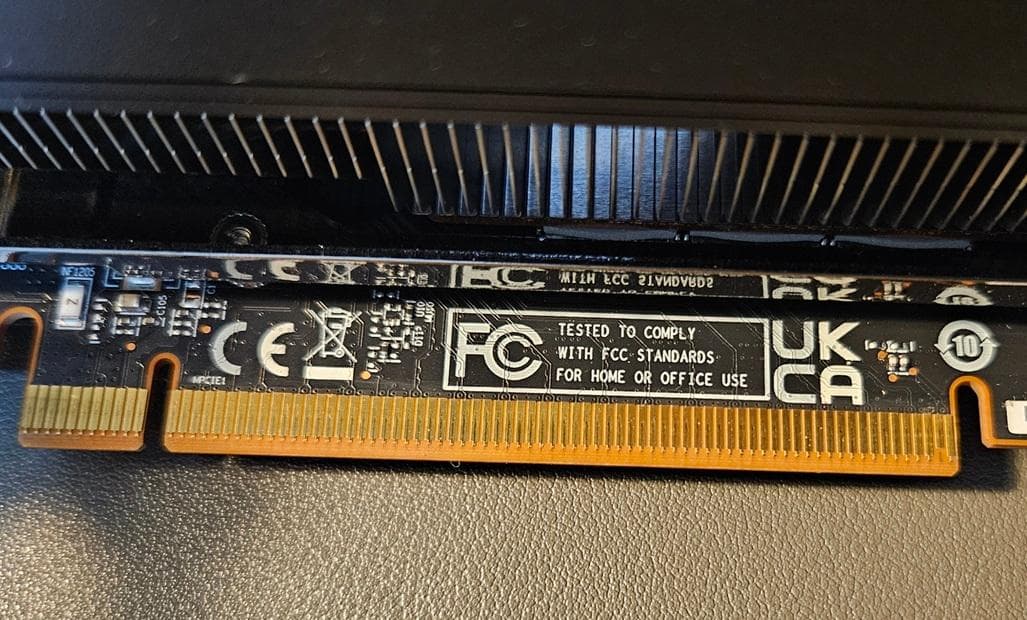 グラフィックボード・グラボ・ビデオカード Sapphire nitro+ Radeon RX 7700 XT GPU