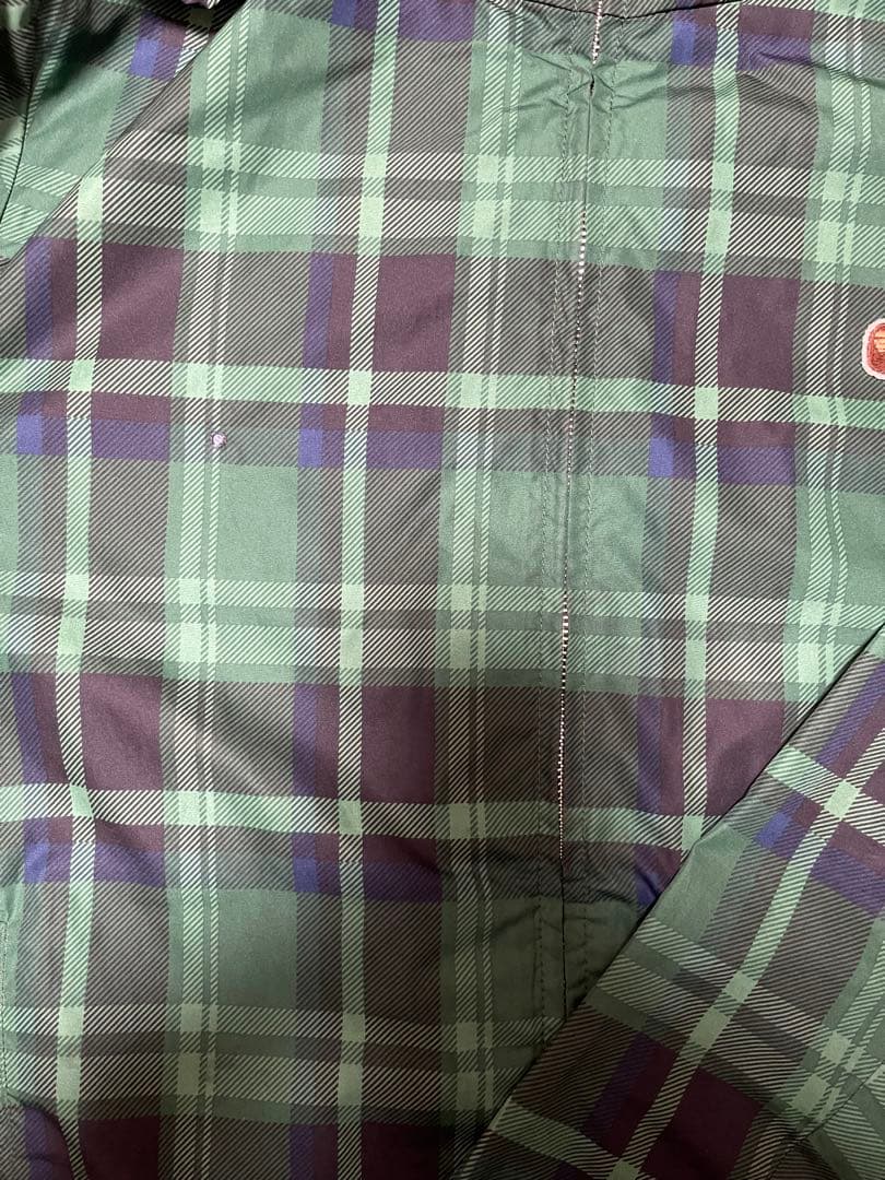 A BATHING APE フード付きナイロンジャケット