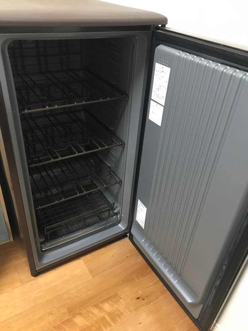 フォルスタージャパン　ワインセラー　ST-98N