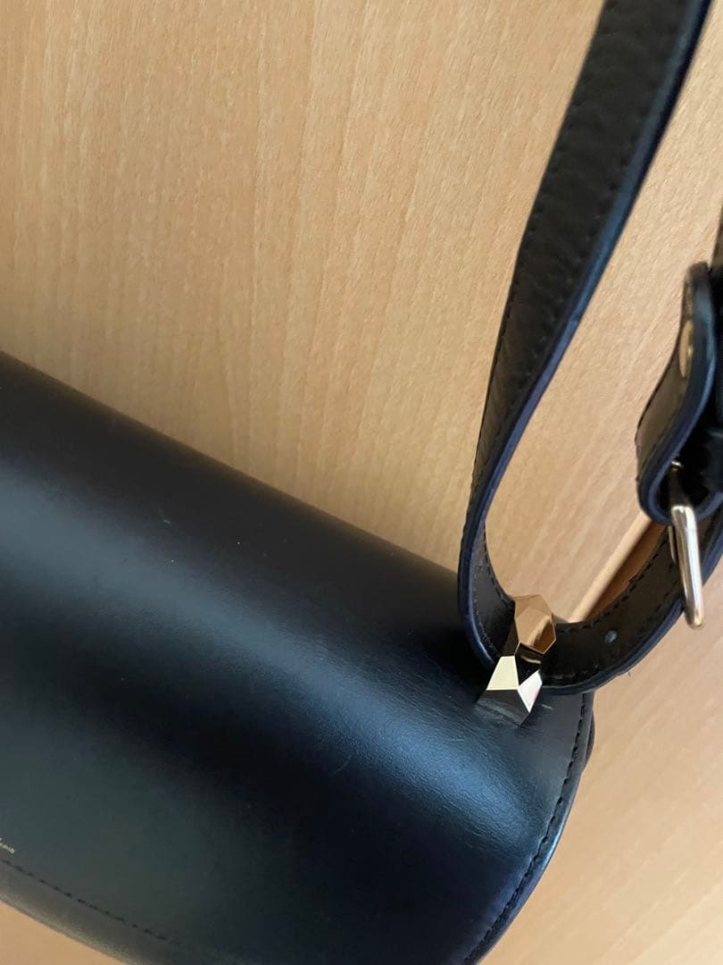 【A.P.C】 SAC GENEVE 牛革　黒　ブラック　ショルダー　レザー