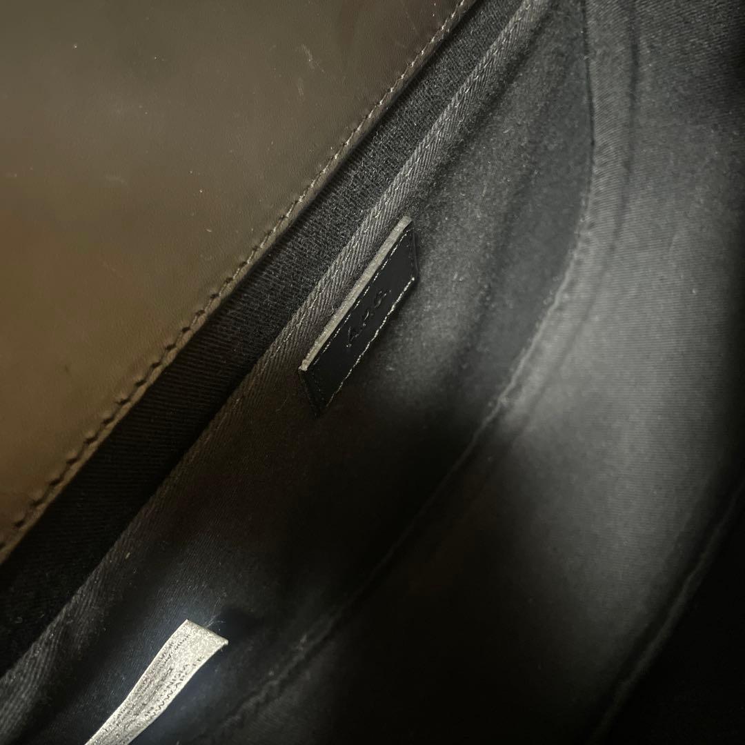 【A.P.C】 SAC GENEVE 牛革　黒　ブラック　ショルダー　レザー