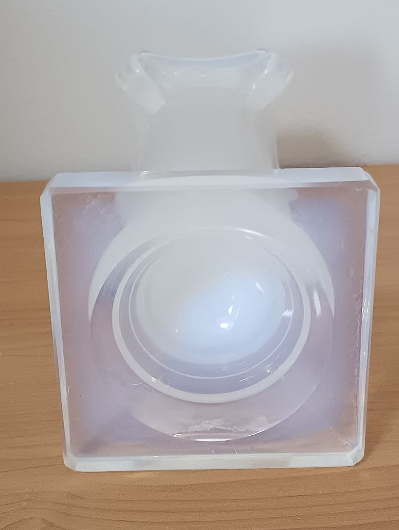 オパールセント カメイクリスタル フラワーベース 花瓶 オパリン