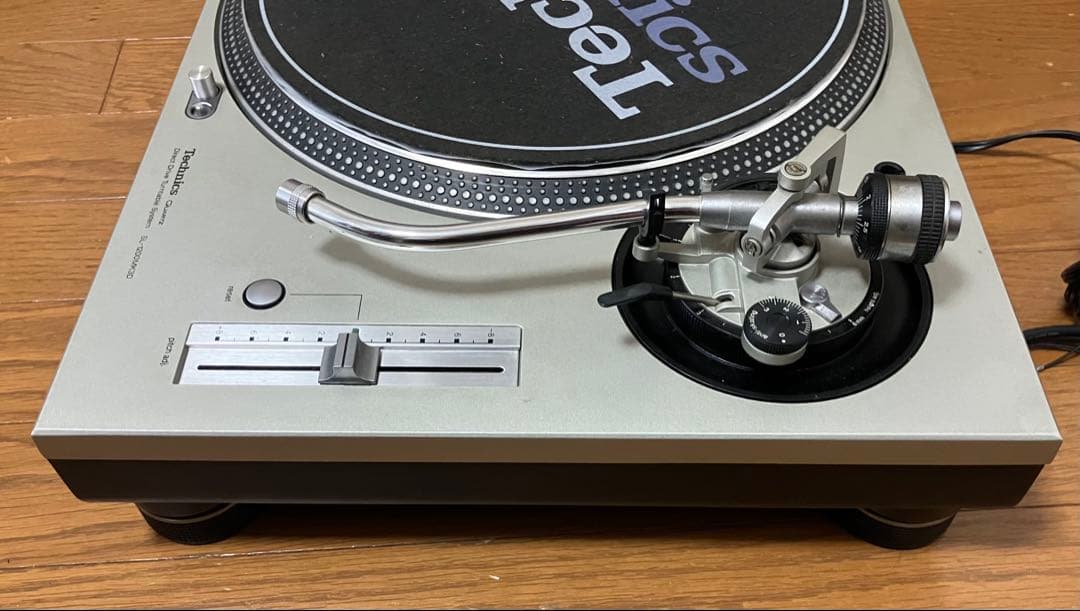 Technics SL-1200MK3Dターンテーブル