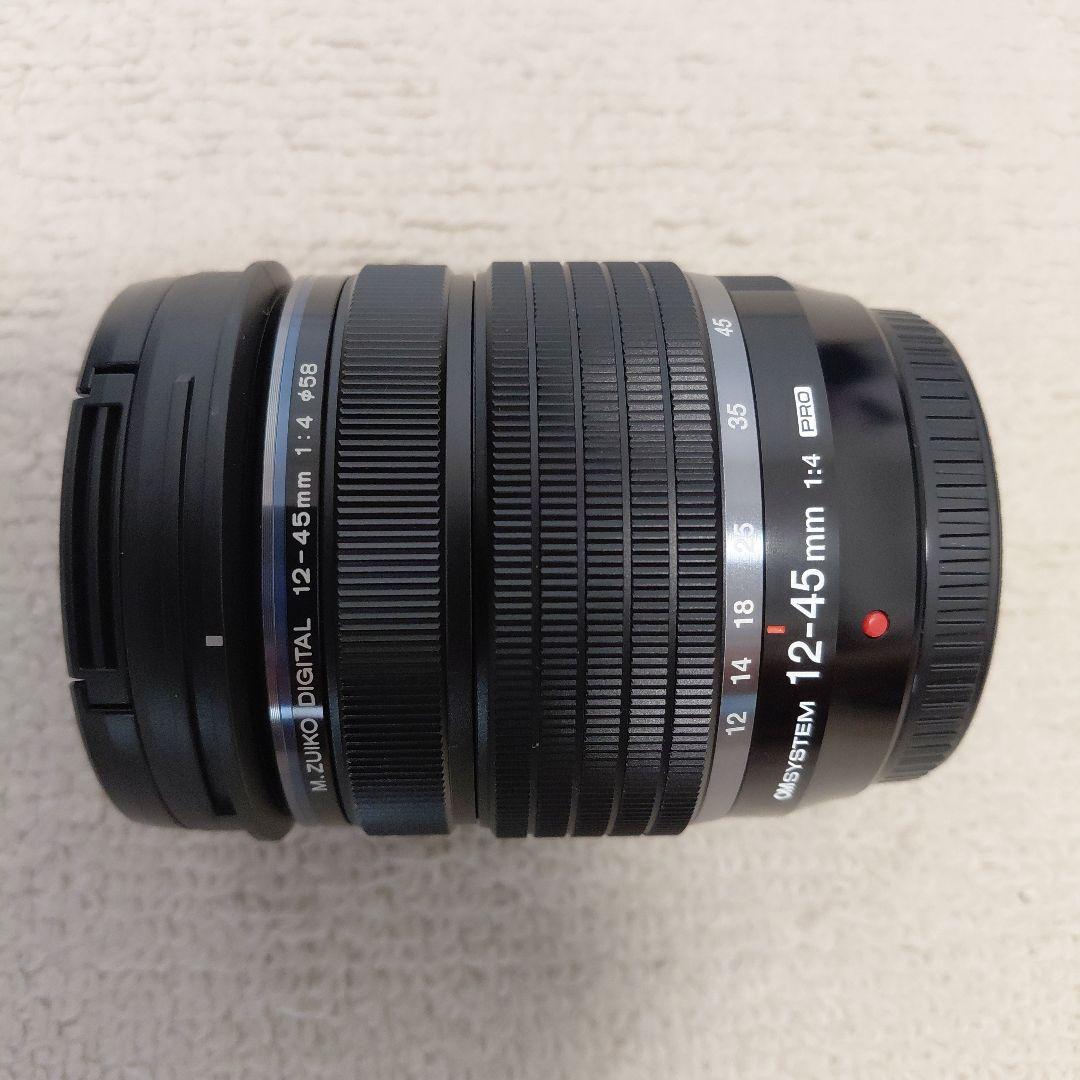 OM SYSTEM M.ZUIKO DIGITAL 12-45mm F/4 新品
