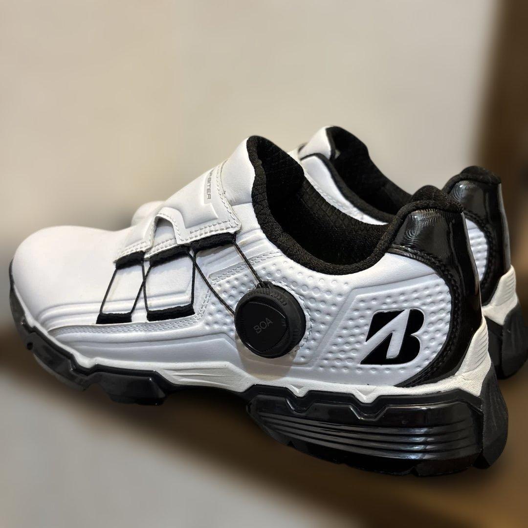 極美品　BRIDGESTONE ゴルフシューズ 24.5CM ホワイト