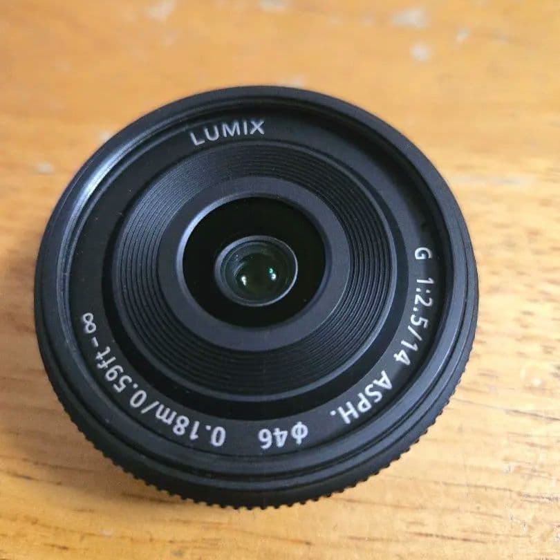 LUMIX G 14mm F2.5 ASPH. レンズ　 ブラック
