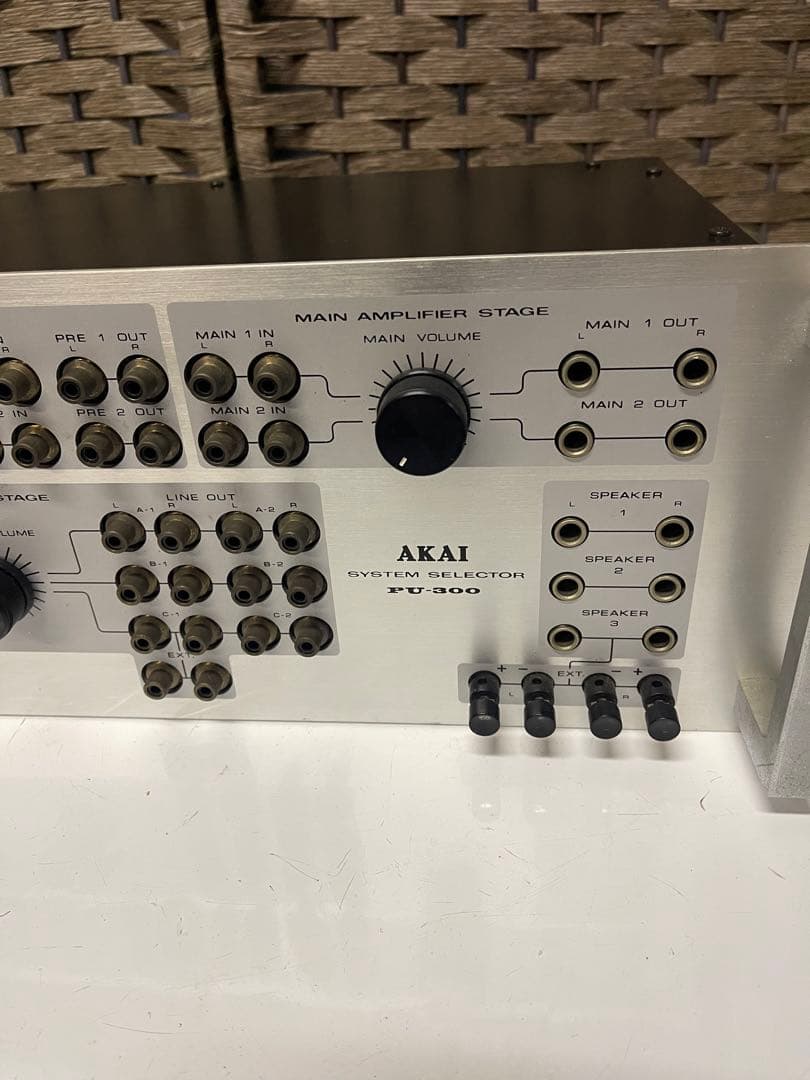 AKAI PU-300システムセレクター