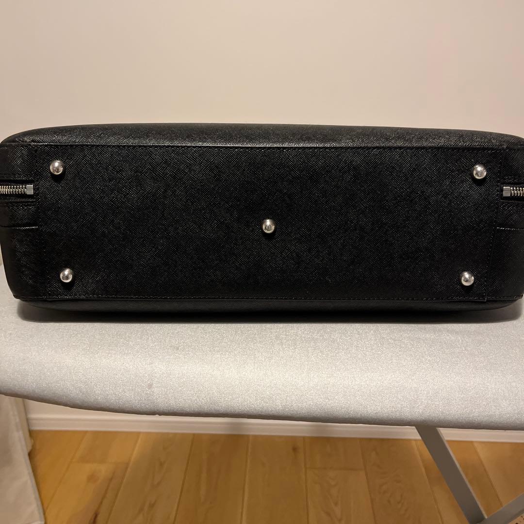 す*ん様 ペッレモルビダキャピターノ 2室タイプ 2way ブリーフケース黒ブラ