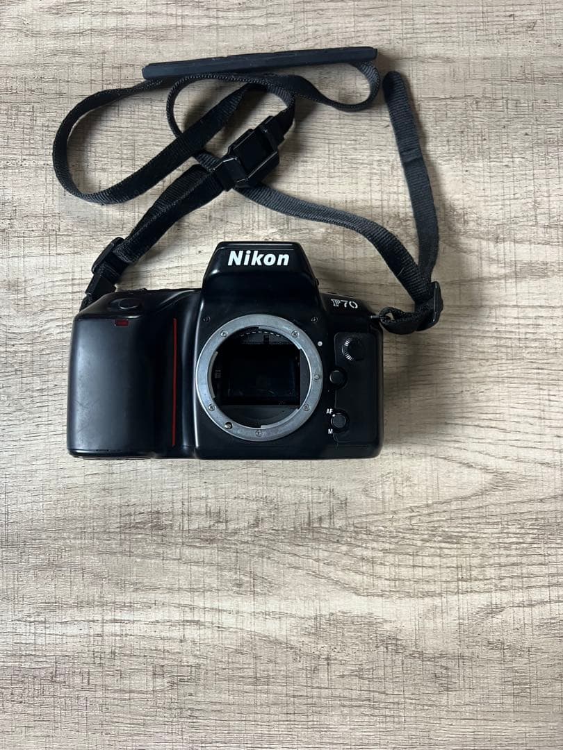 Nikon F70 一眼レフカメラ　AF Nikkor 28-80mm セット