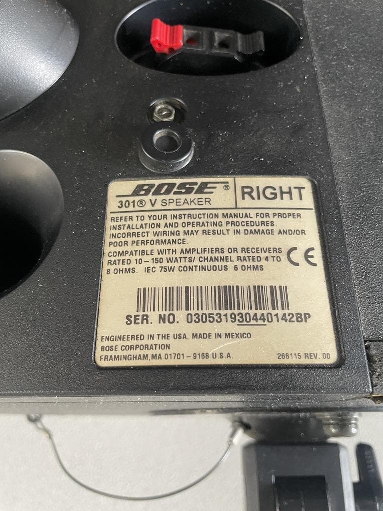 BOSE　ボーズ　301V　スピーカーペア①