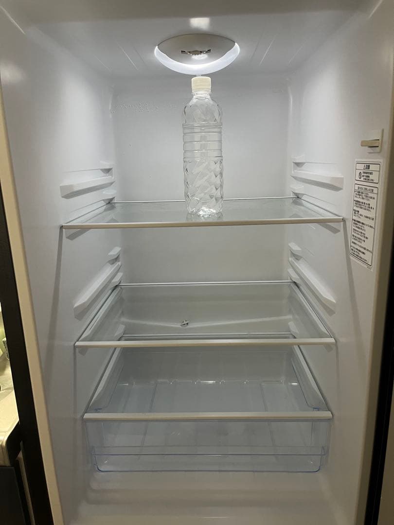 Hisense 冷蔵庫 175L ブラック　一人暮らし　2022年製