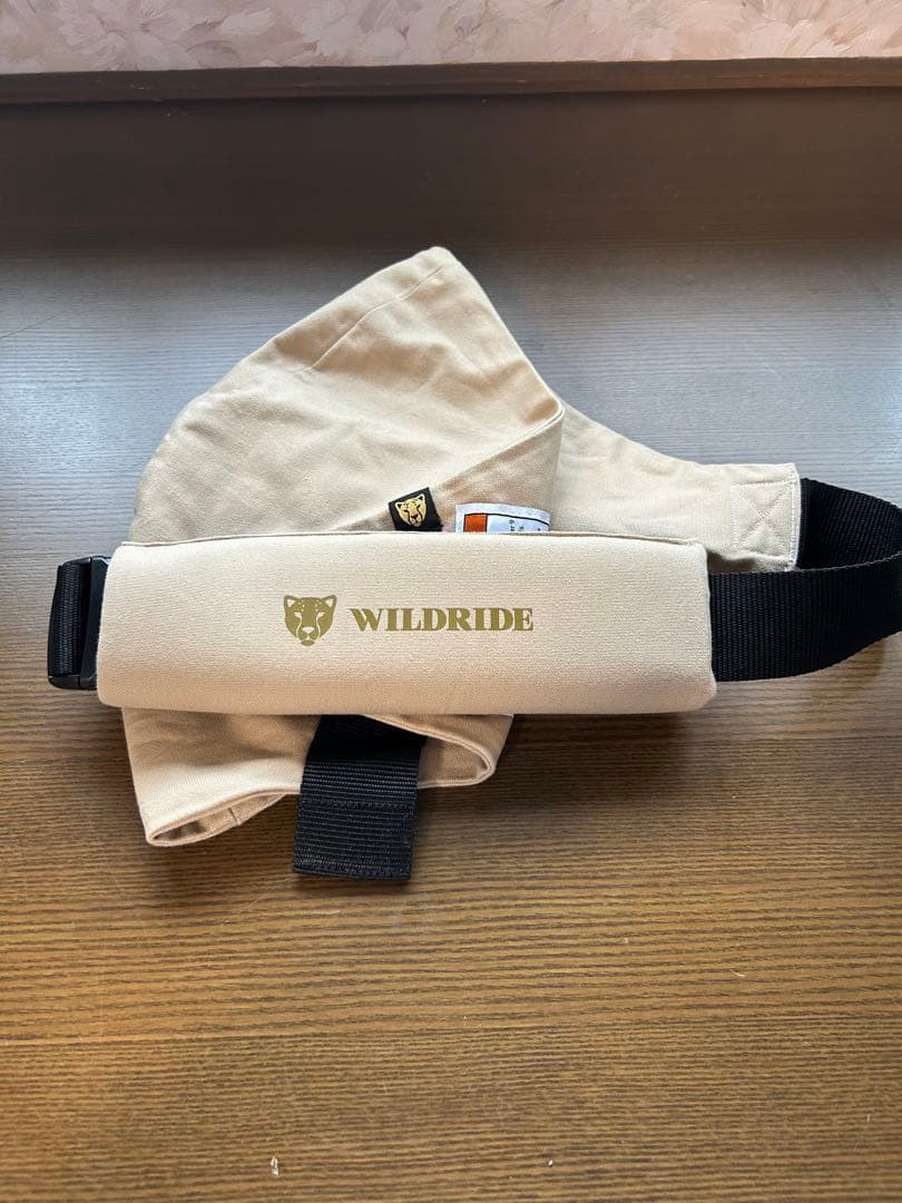 【美品】WILDRIDE ベーシック　ヒップシート　ベージュ　スリング　保証書付