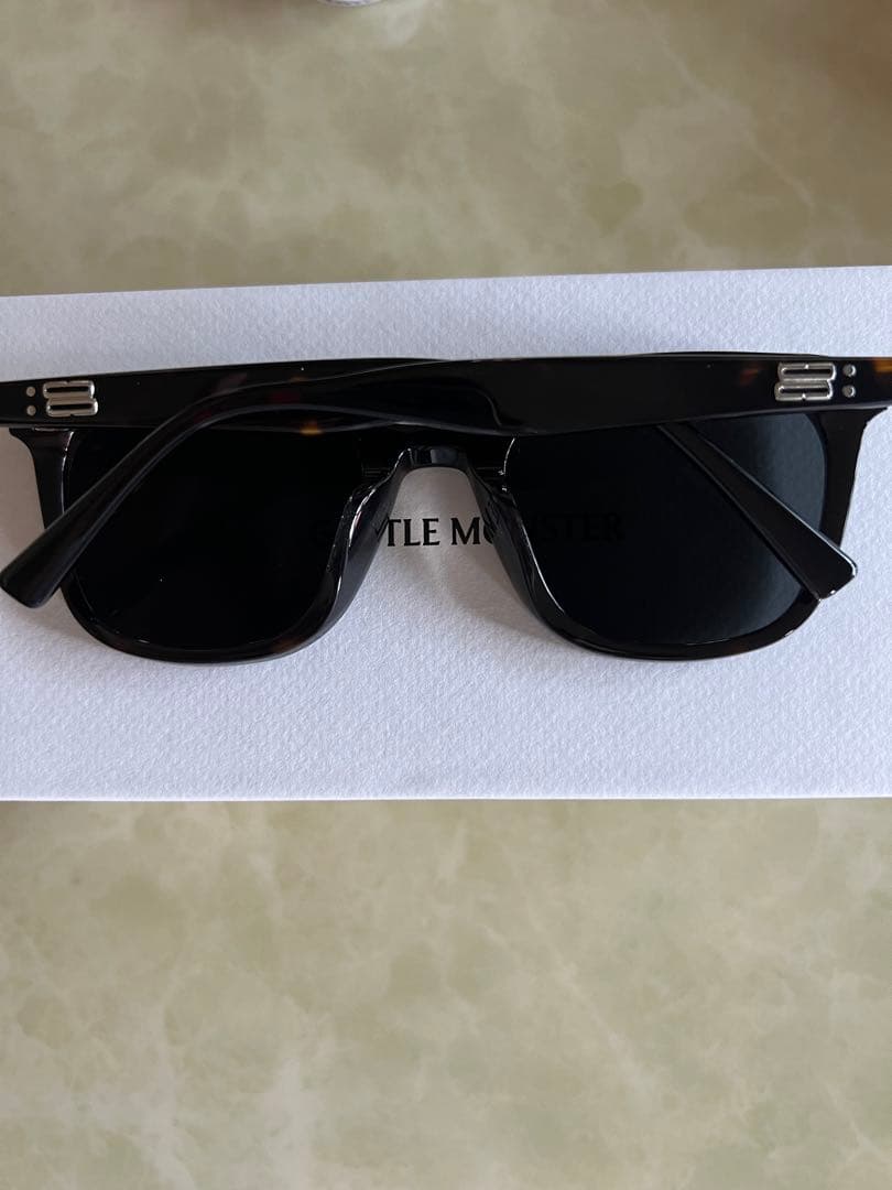 @N　新品未使用　GENTLE MONSTER ジェントルモンスター