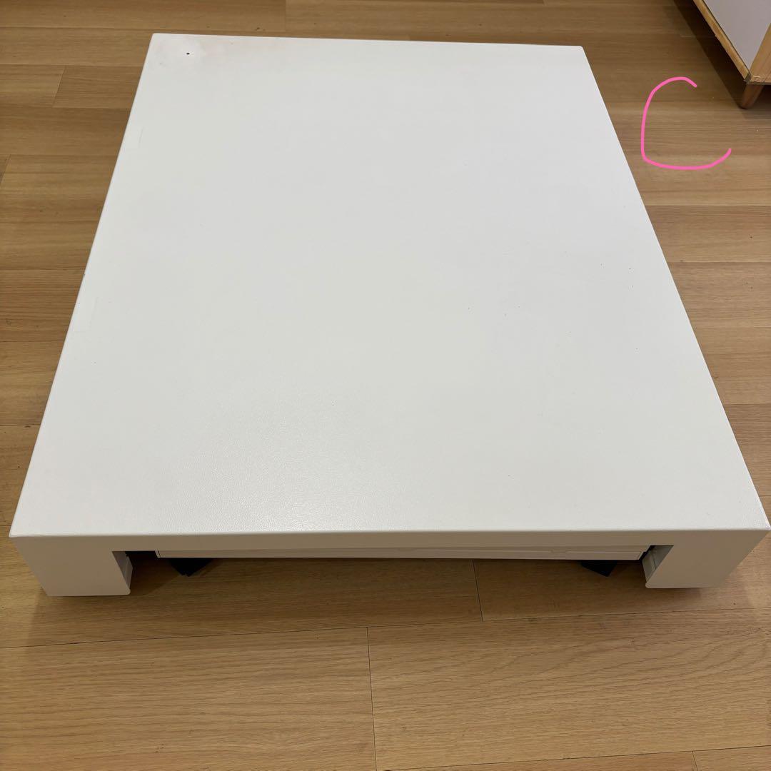 【n】ネイル　アイラッシュ　リクライニング　ソファ　チェア　ステージ