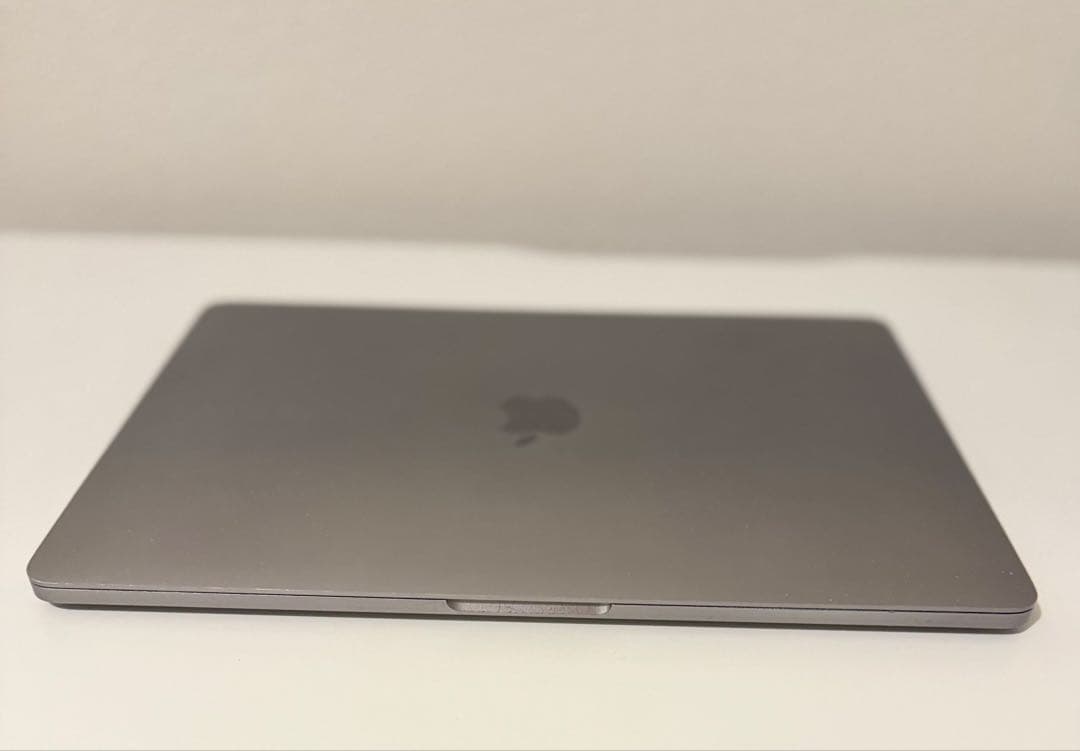 Macbook Pro 2017 13インチ 今年最新mac os 新バッテリー