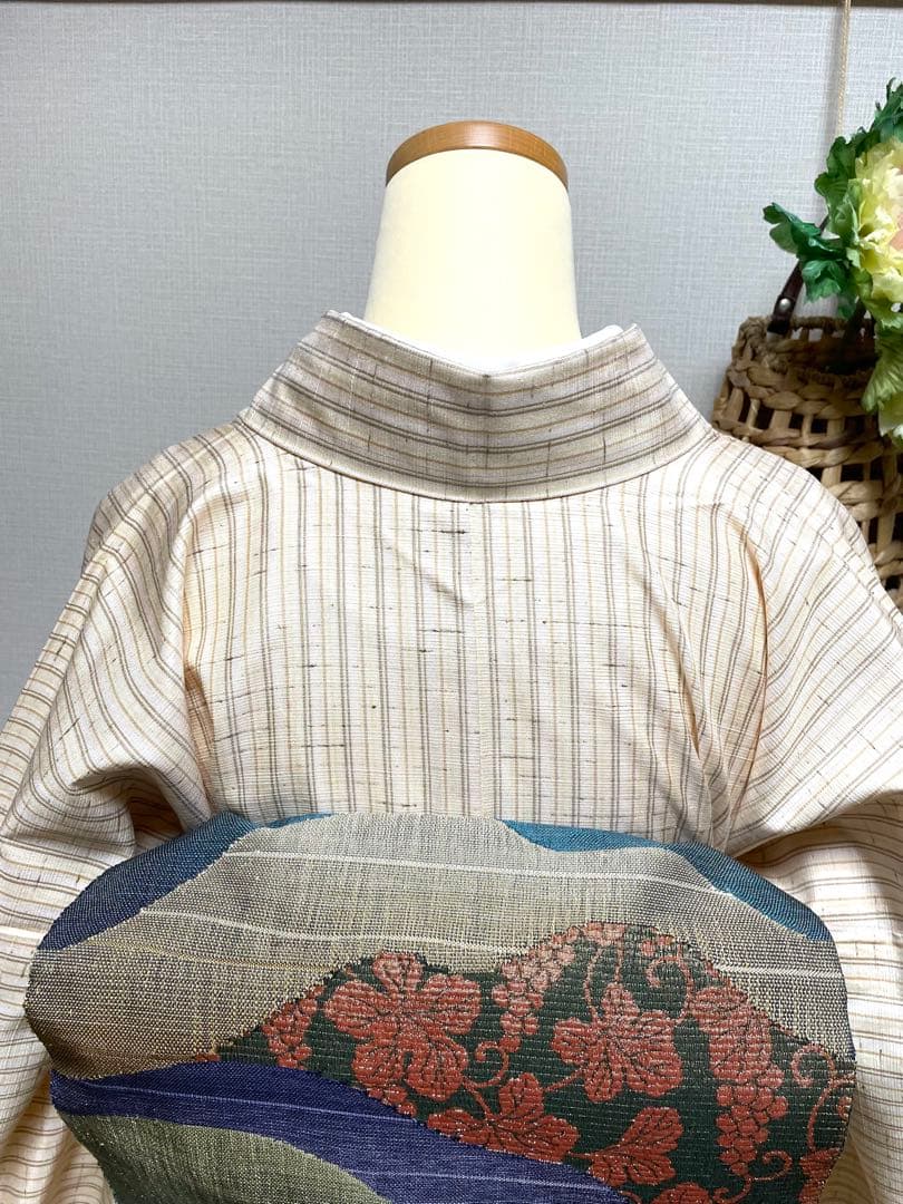 正絹　袷　紬　縦縞模様　身丈（肩から）161.5㎝