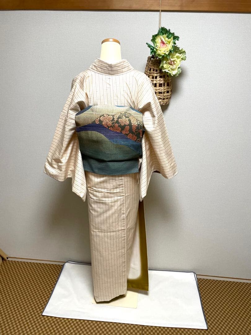 正絹　袷　紬　縦縞模様　身丈（肩から）161.5㎝