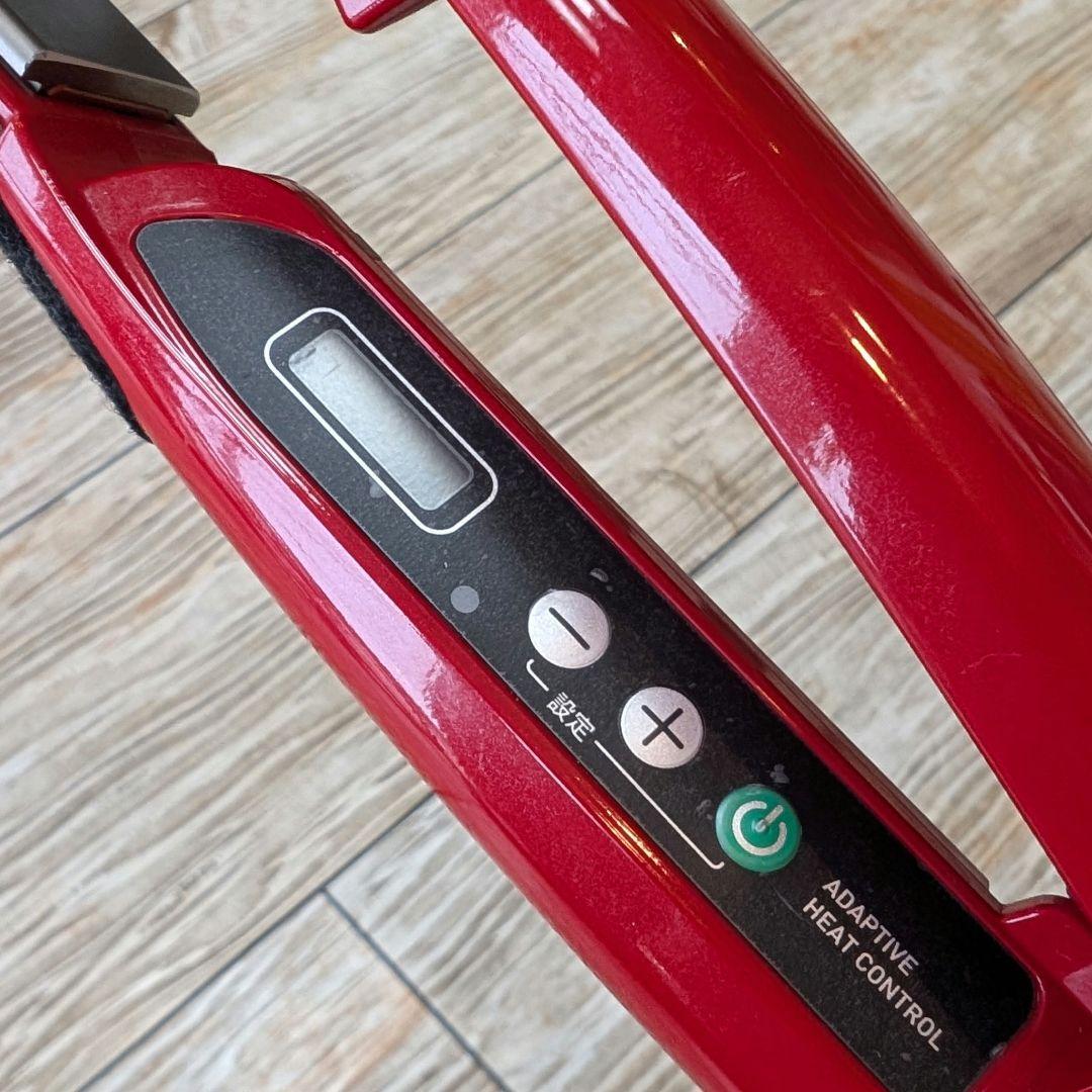 PLIA 赤 ストレートヘアアイロン