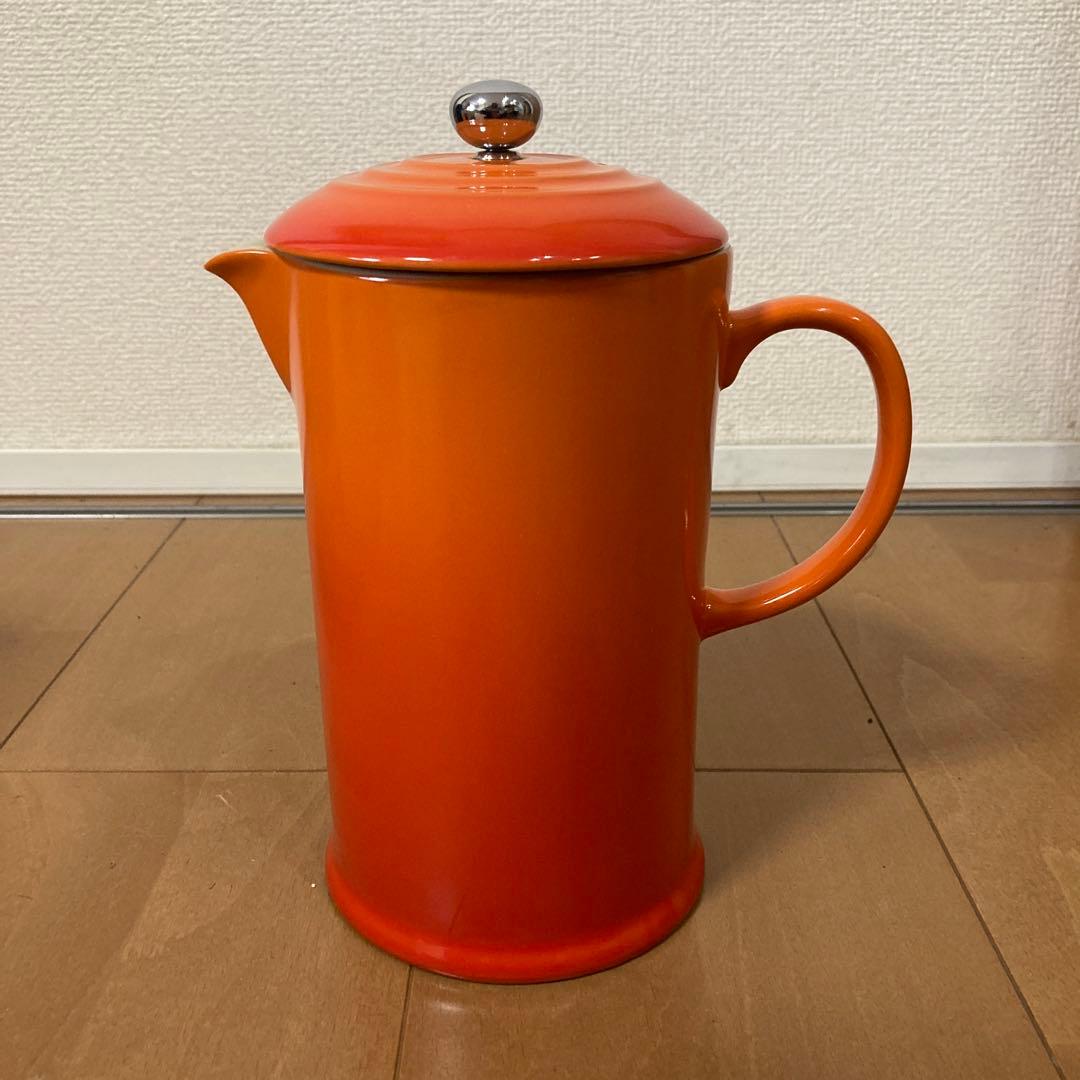 ルクルーゼ　コーヒーポット