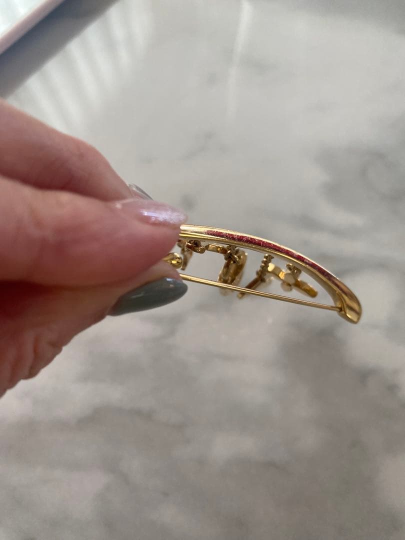 Louis Vuitton ゴールドブローチ