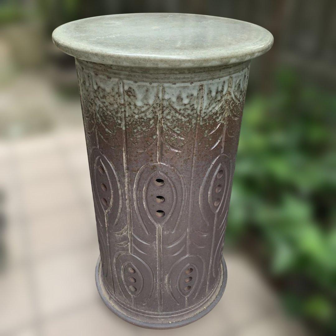 信楽焼　花台　フラワースタンド　透かし彫　ガーデニング