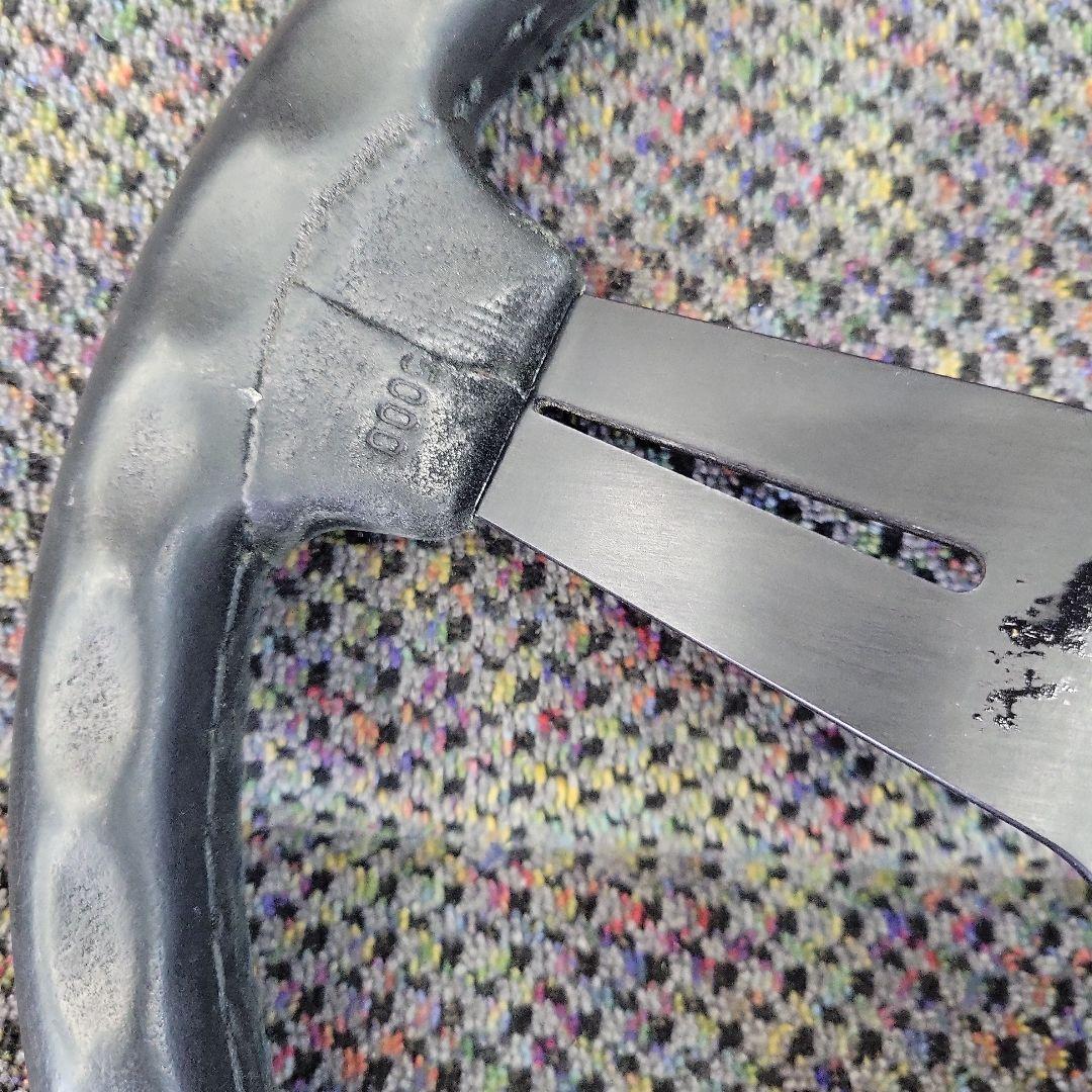 今だけ値下げ希少Nardi33パイ ステアリングホイール 3スポーク