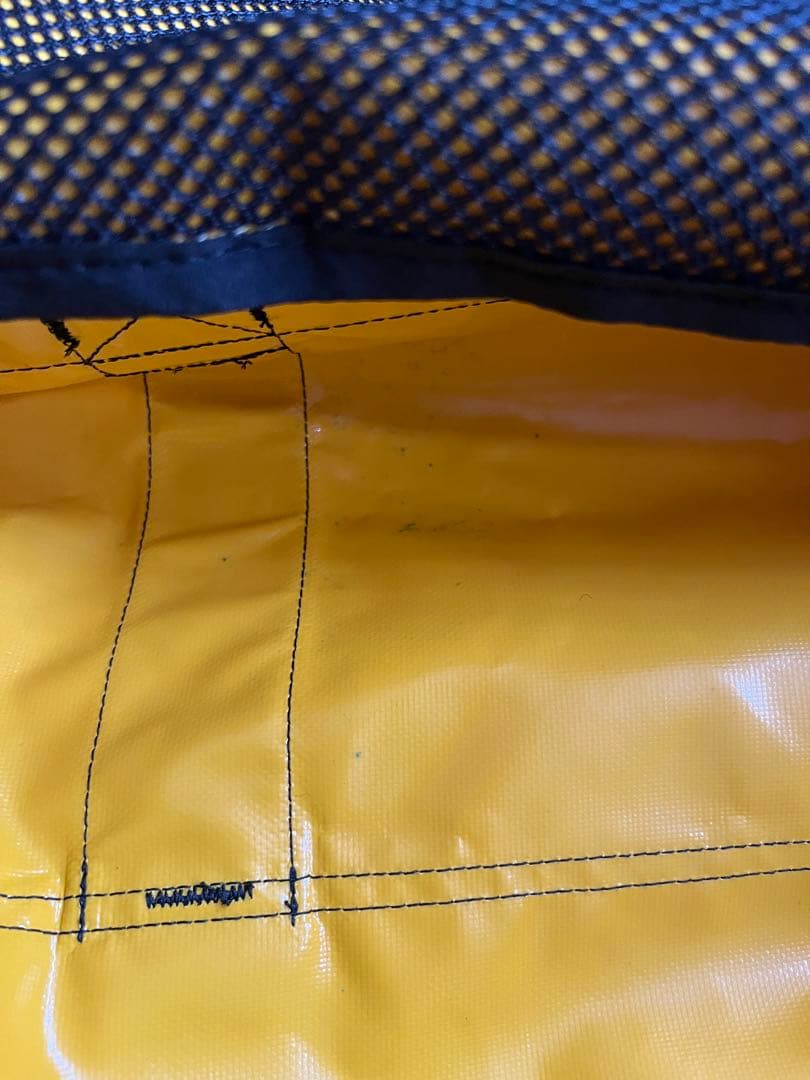 THE NORTH FACE ノースフェイス ボストンバッグ50l　黄✕黒