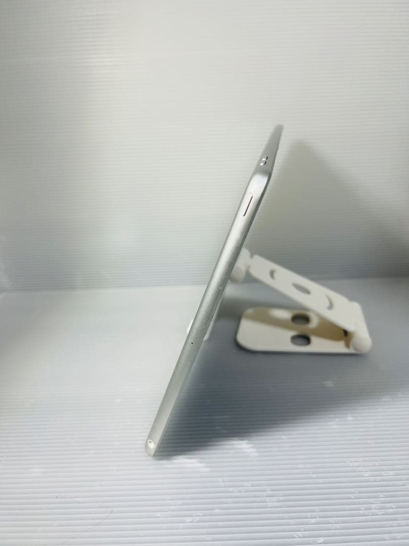 ipad Gen 7 32Gb. Wifi モデル