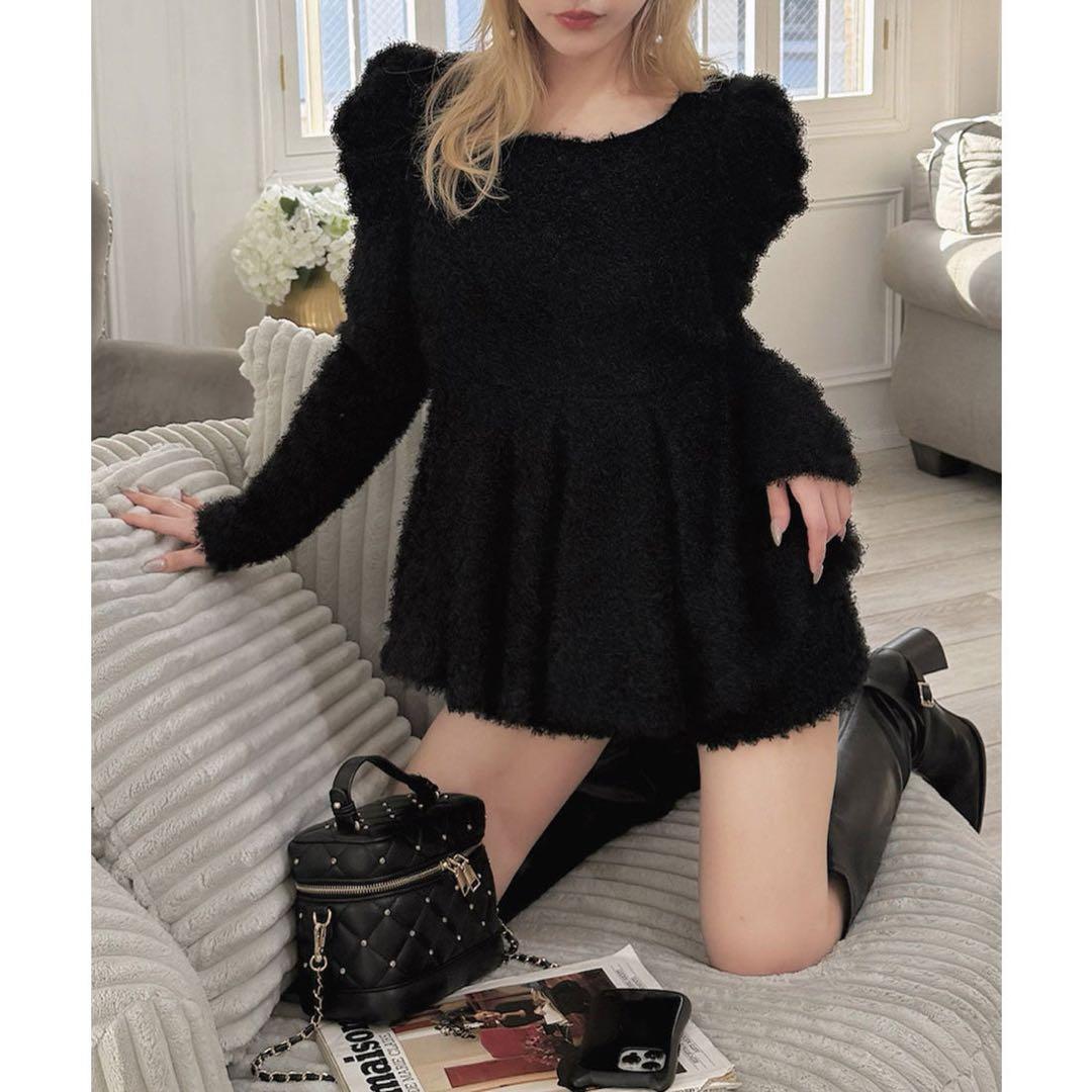 カールボア長袖ペプラムトップス