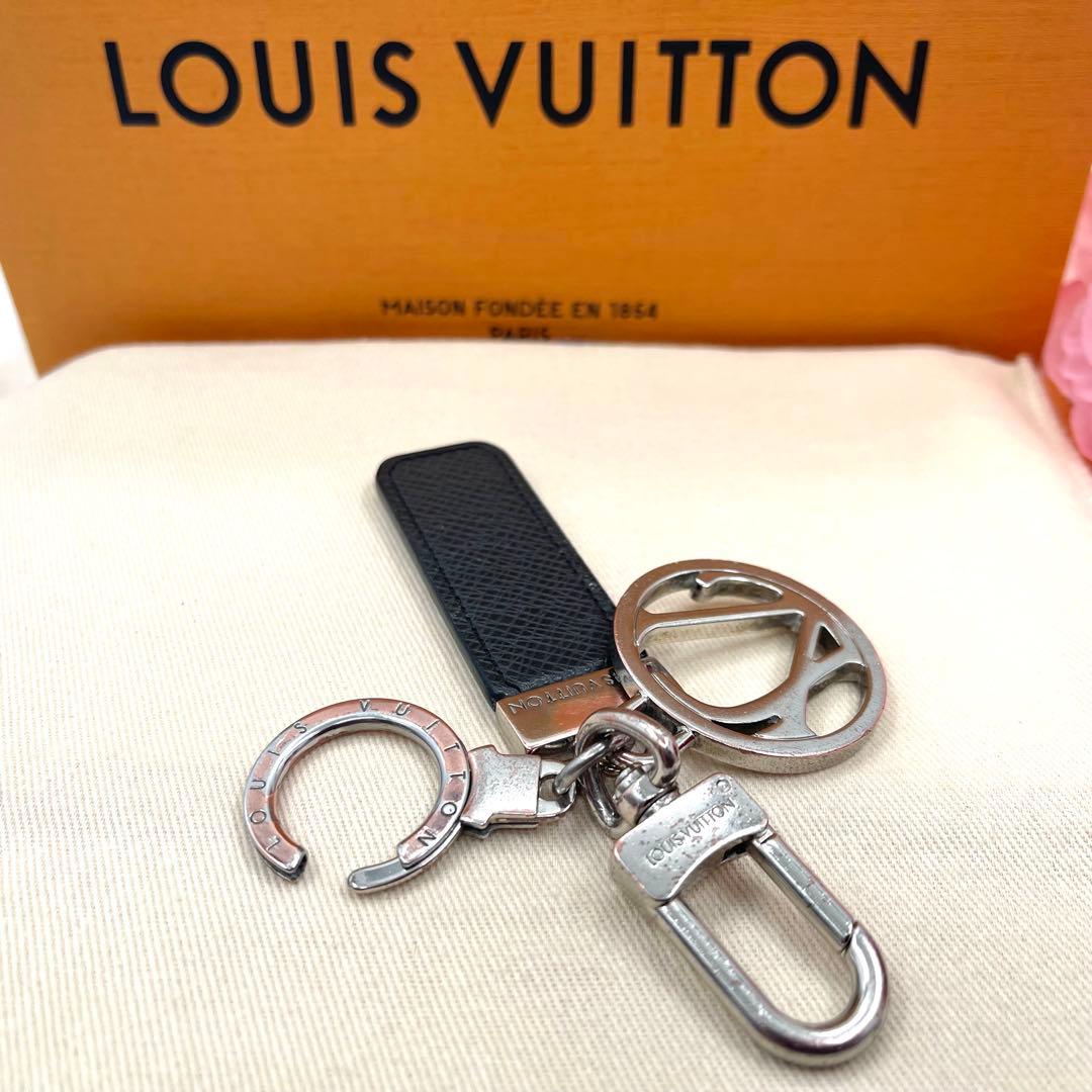 ルイヴィトン キーホルダー キーリング タイガ　ＬＶクラブ　849