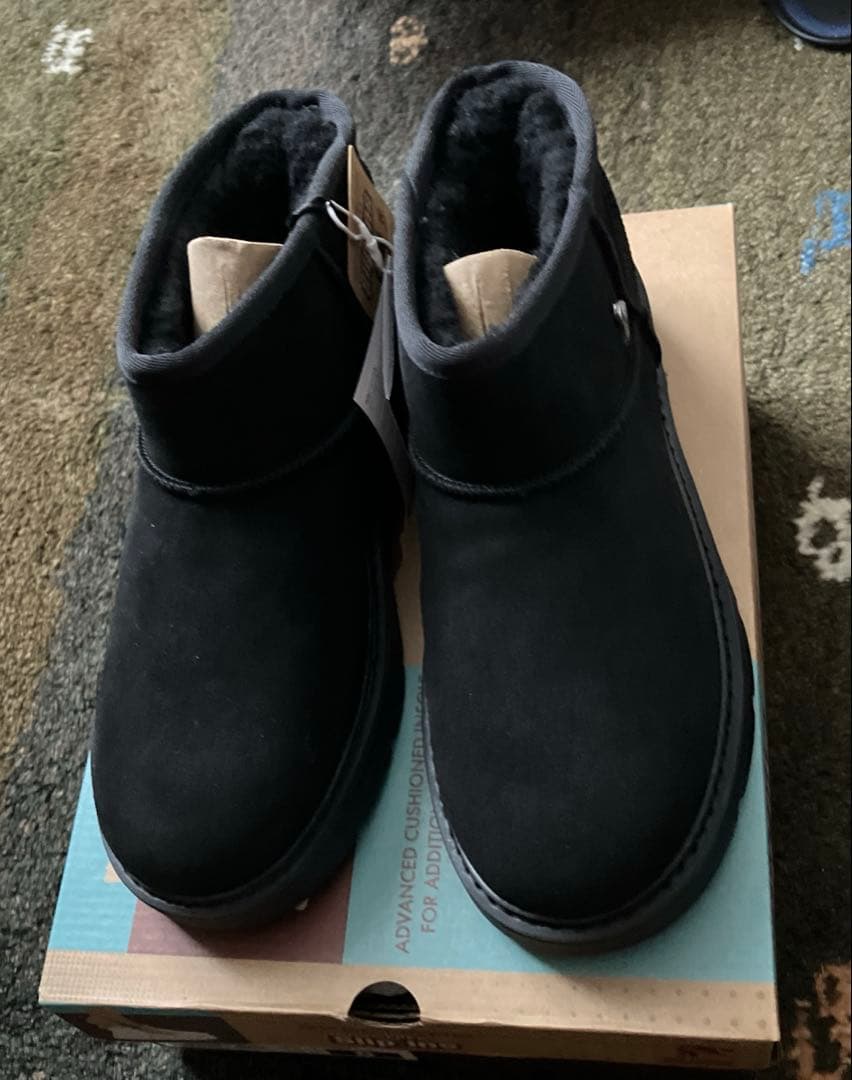 スケッチャーズ スリップインズムートン新品　黒　25