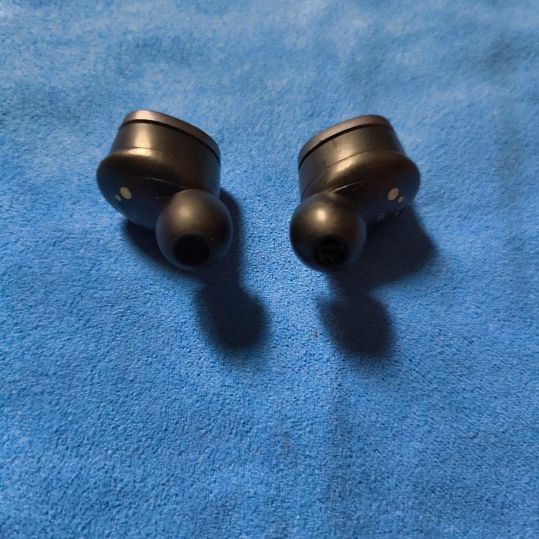 Bowers & Wilkins Pi8 ワイヤレスイヤホン 中古