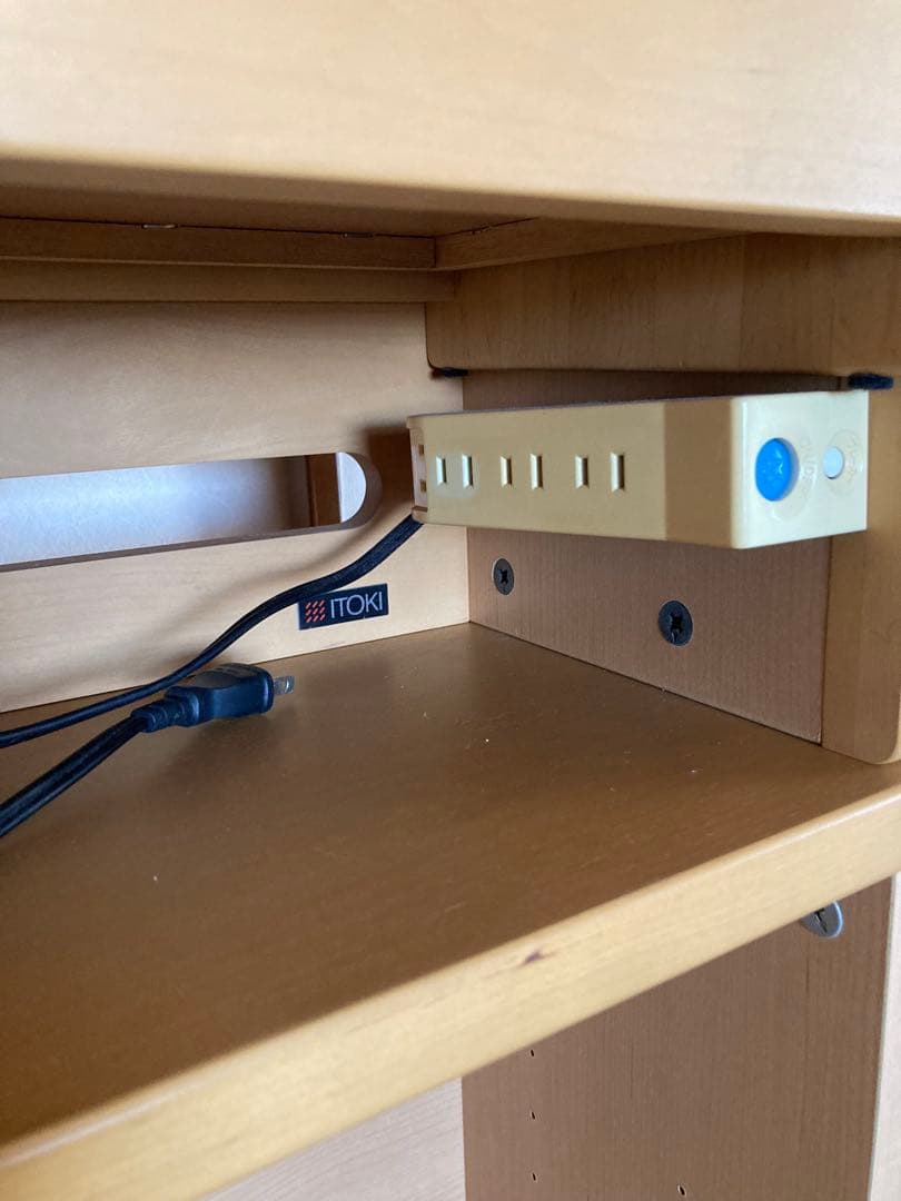 イトーキ　フリーワン　学習机セット　組合せ可能な棚つき　美品　引取or着払い