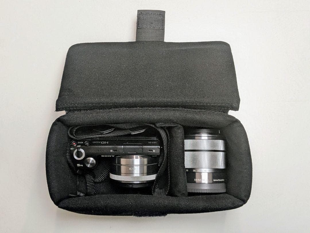 【大特価】Sony α NEX-5ND本体＋ダブルレンズキット他、付属品多数