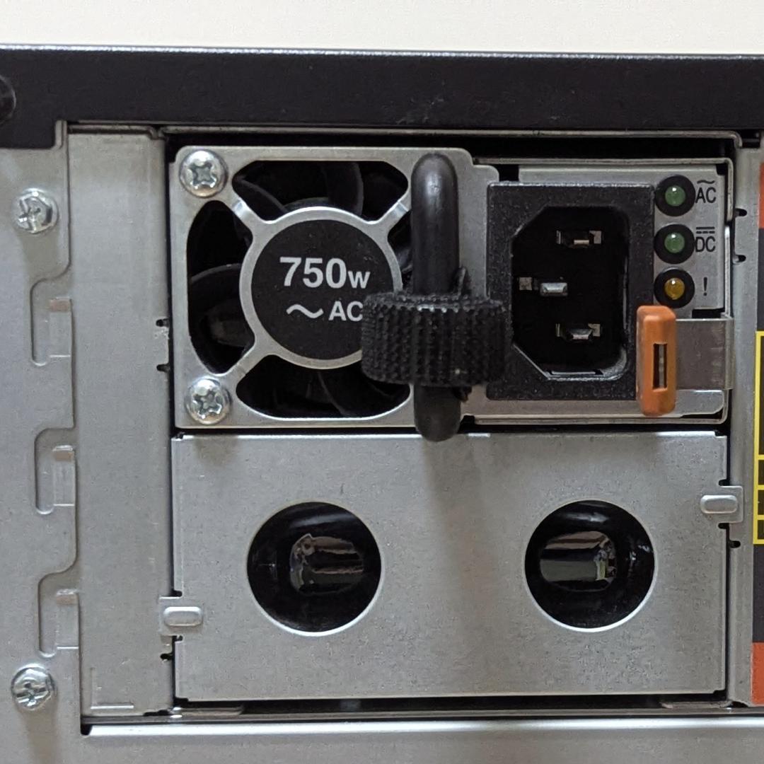 サーバー Lenovo ThinkSystem ST550; Xeon Gold 6230