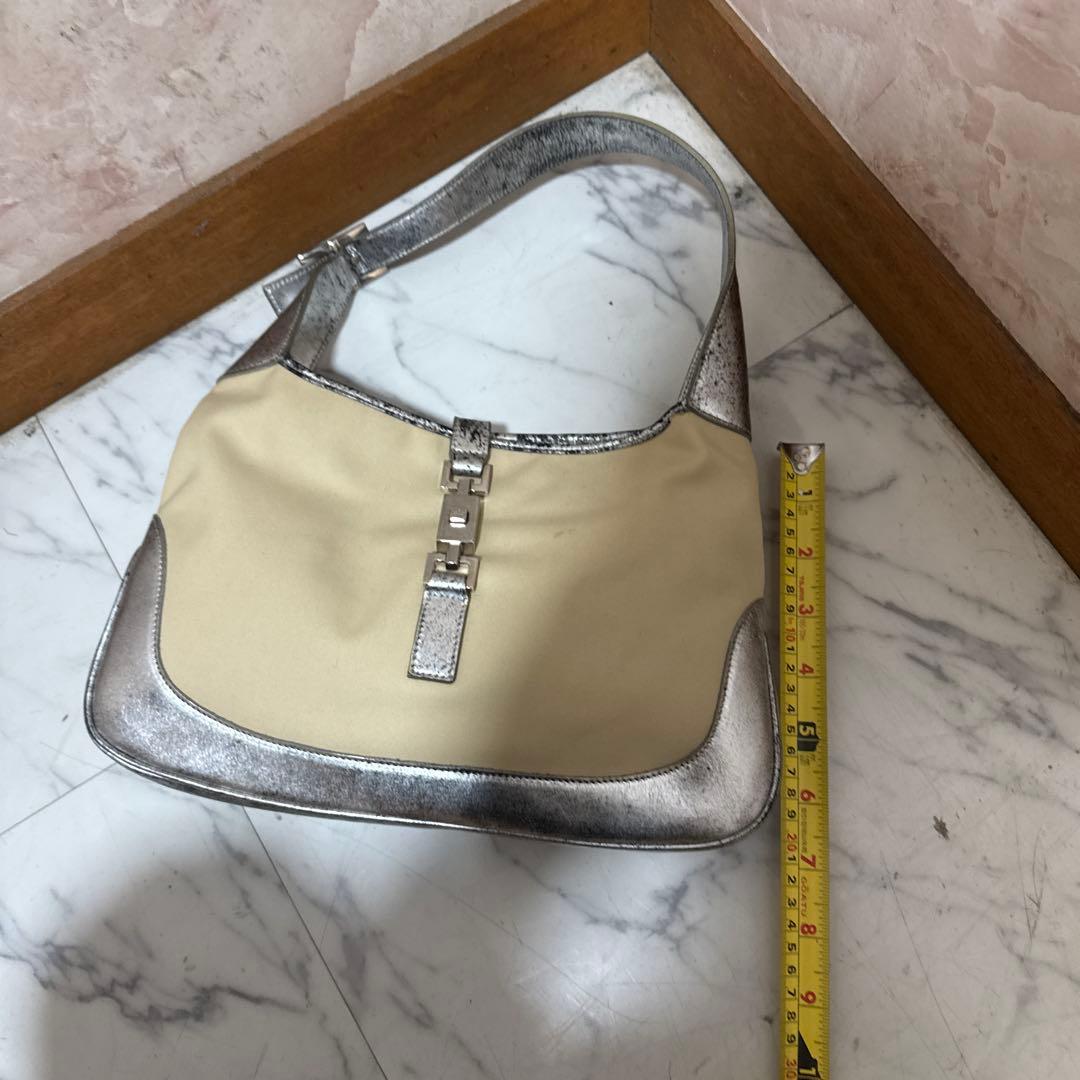 P*e様 GUCCI ジャッキー ショルダーバッグ ベージュ/シルバー