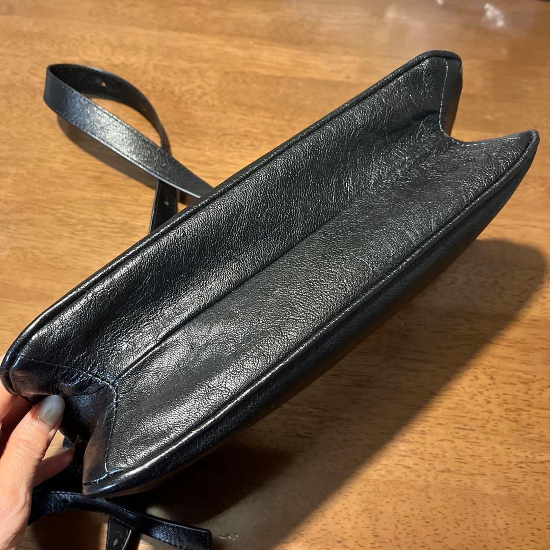 ear PAPILLONNERミニスワローマチショルダーバック 本革レザー