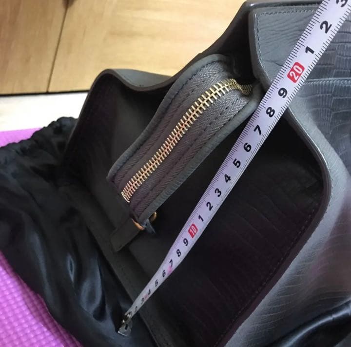 サンローランハンドバッグ