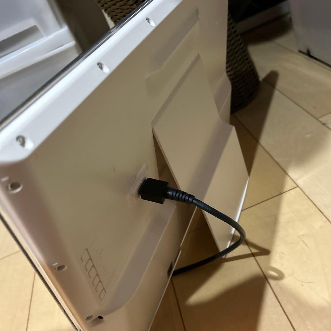 パナソニックのテレビ水晶型