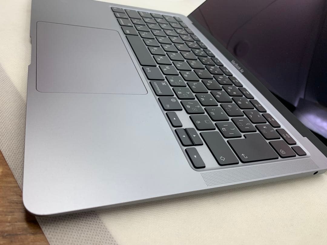 MacBook Air 2020 M1 8GB SSD 256GB tおおまけ